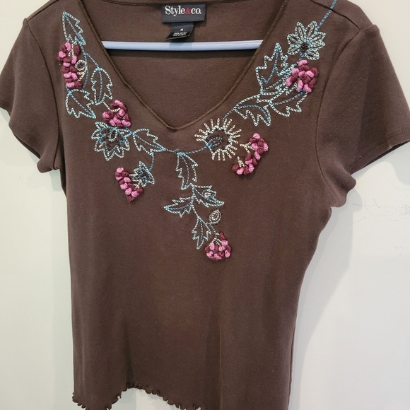 Style & Co 100% Cotton Knit Top Raised Embroidery Med - Picture 6 of 8